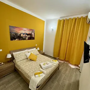 Apartment Paradise Centro, Rome