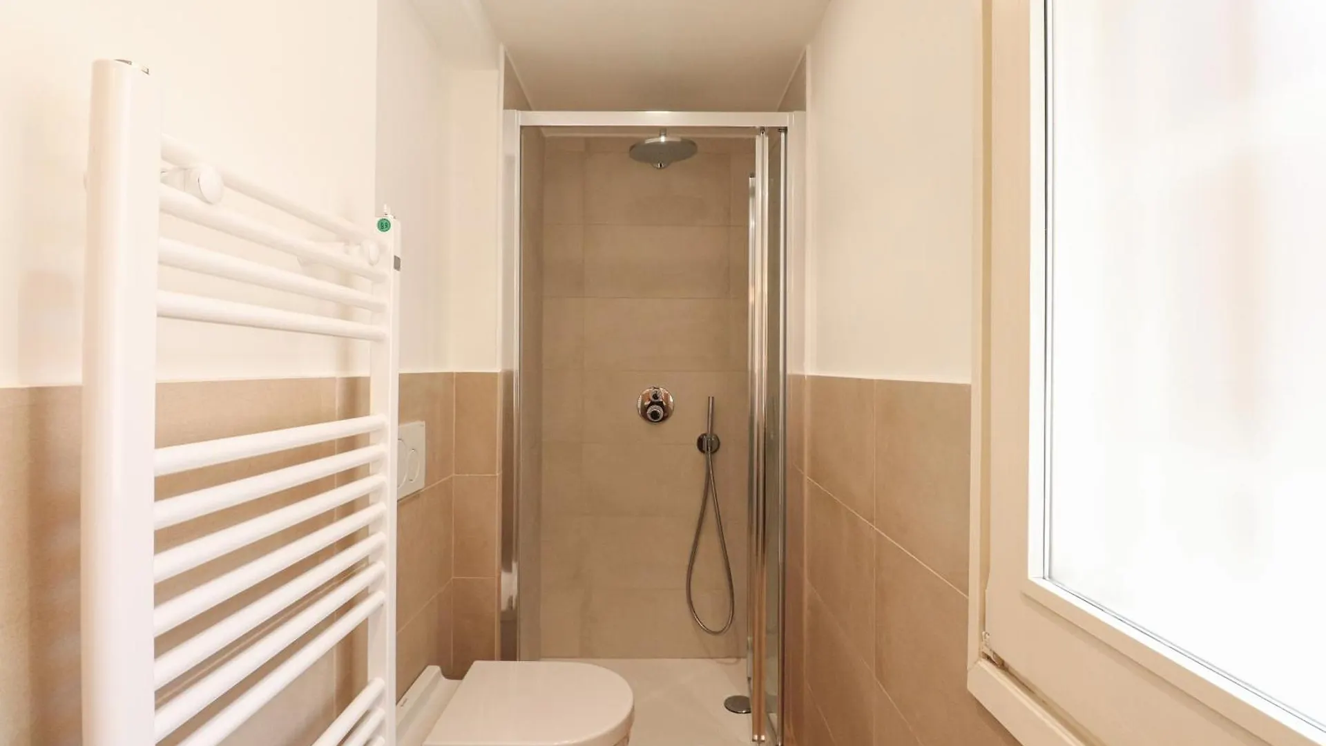 We Home - Frattina14 - Piazza Di Spagna Rome Apartment